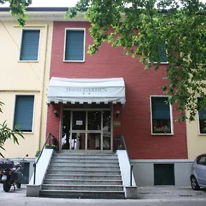 2* Отель Garden